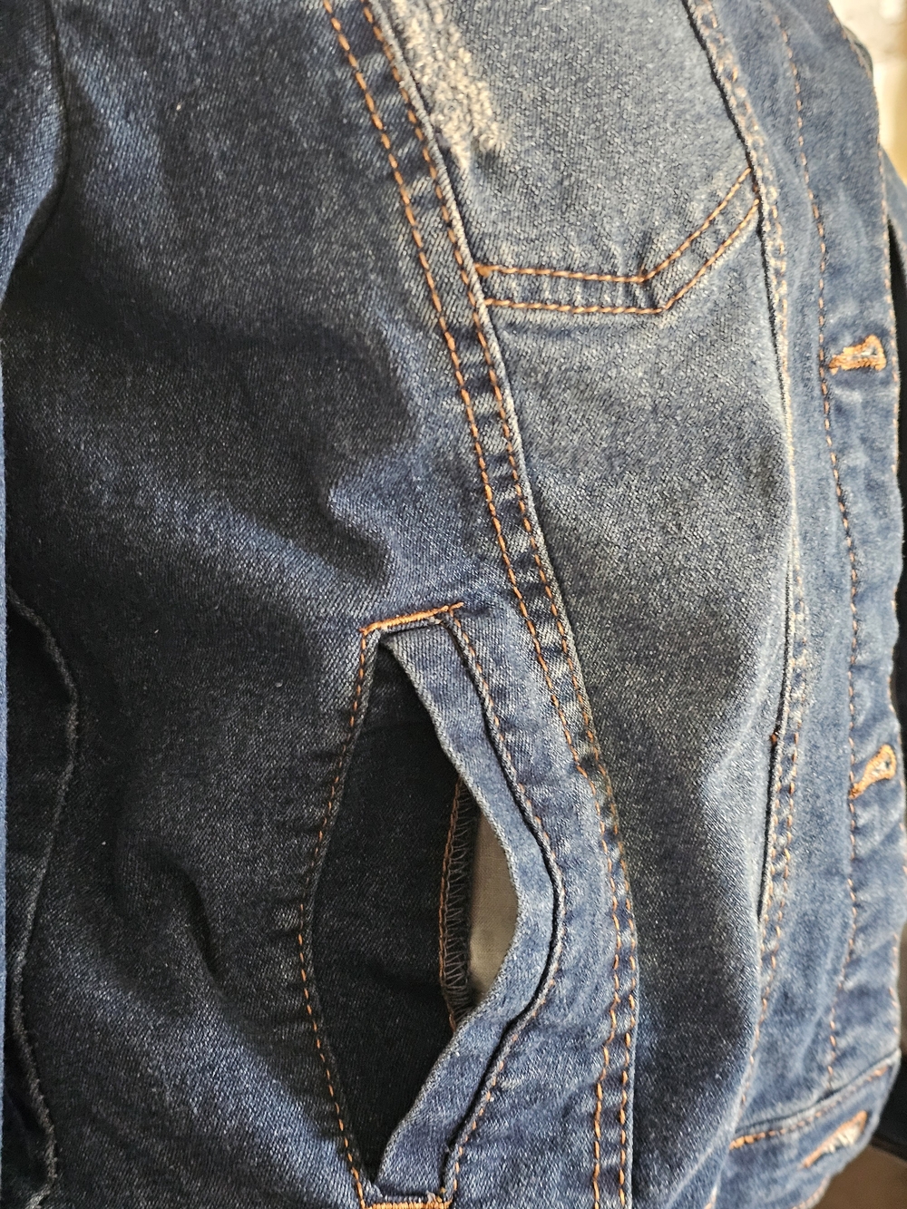 ❗️ Women’s Blue MOTO Denim Jacket - Classic Trucker DISTRESED Style ❗️ - Picture 4 of 13